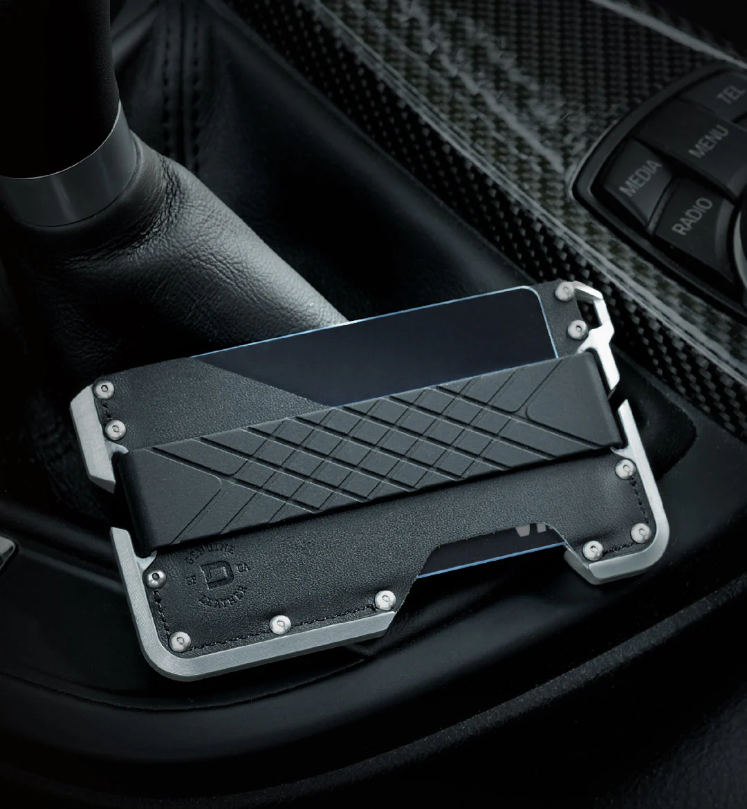 D01 Dapper™ Wallet - Image 10
