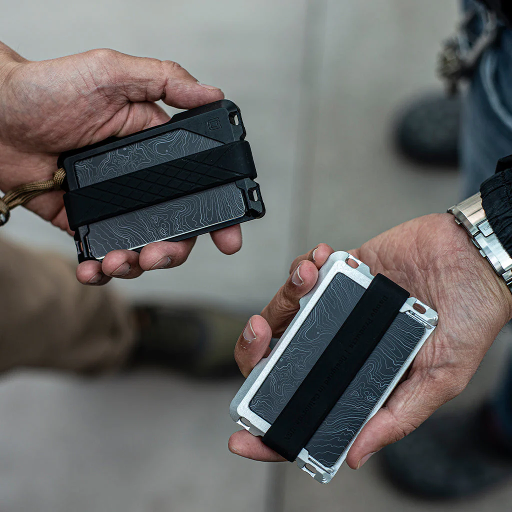 D03 Lite Dapper Rail Wallet - Image 21