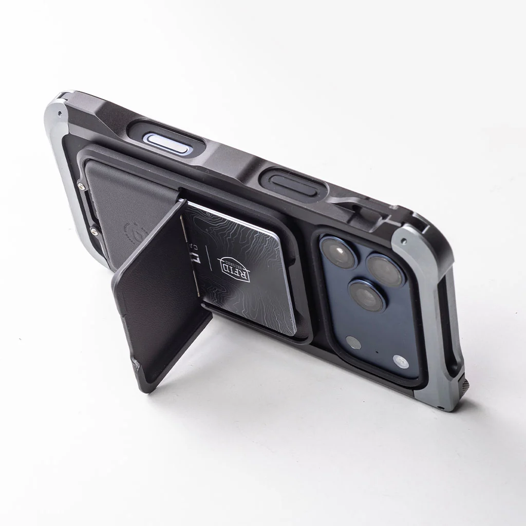 DANGO ADAPT CASE - IPHONE 17 PRO - Image 11